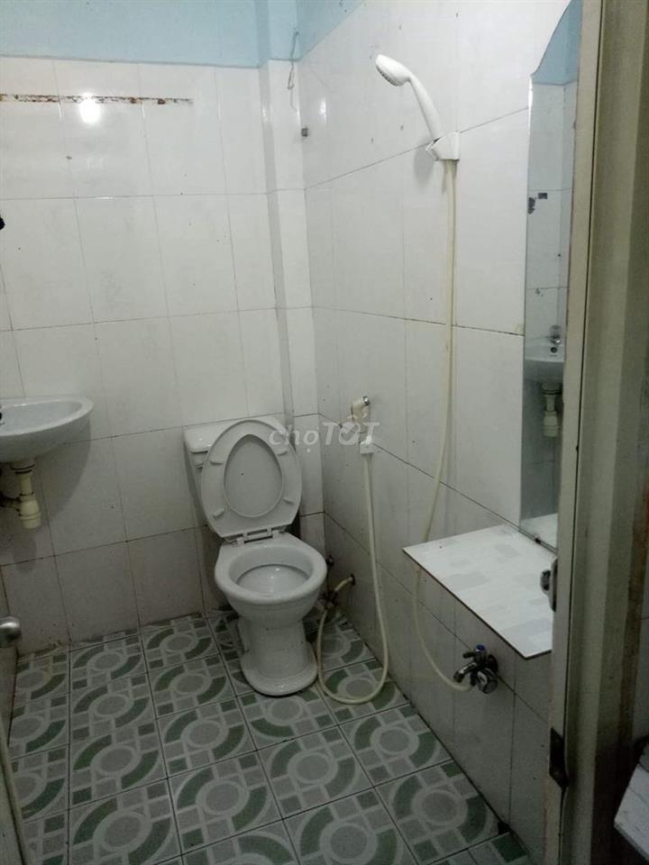 Cho thuê nhà nguyên căn mặt tiền đường C3 Phạm Hùng, Quận 8