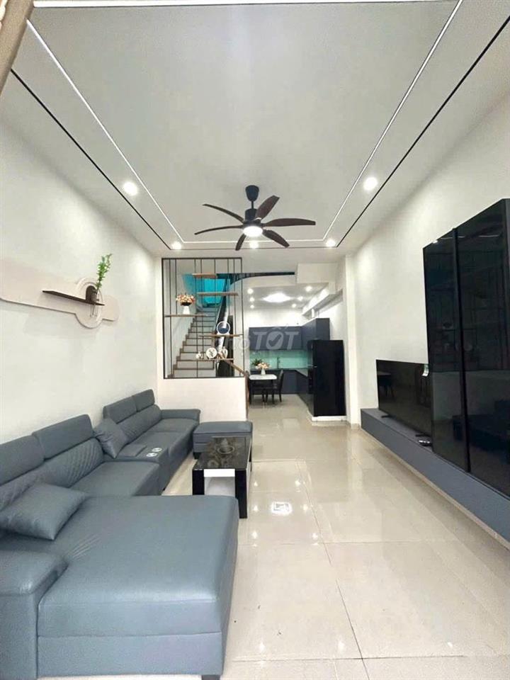 Bán nhà mặt tiền đường 8M đường Hương Lộ 7
