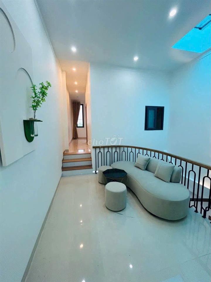 Bán nhà mặt tiền đường 8M đường Hương Lộ 7