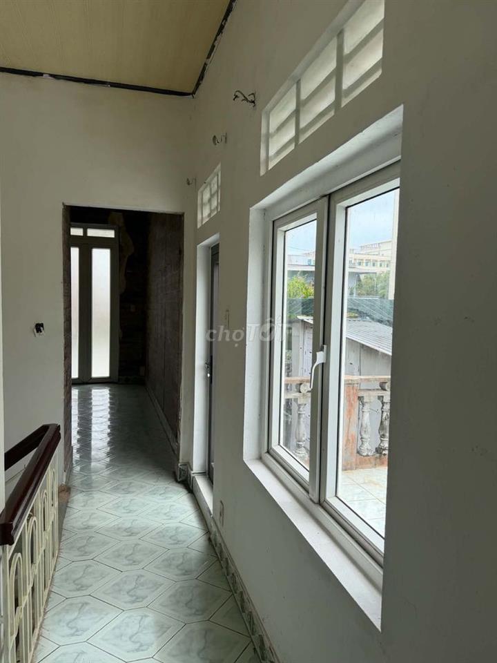 CHO THUÊ NHÀ - MẶT TIỀN - 3 Tầng - Trường Chinh - TP Huế