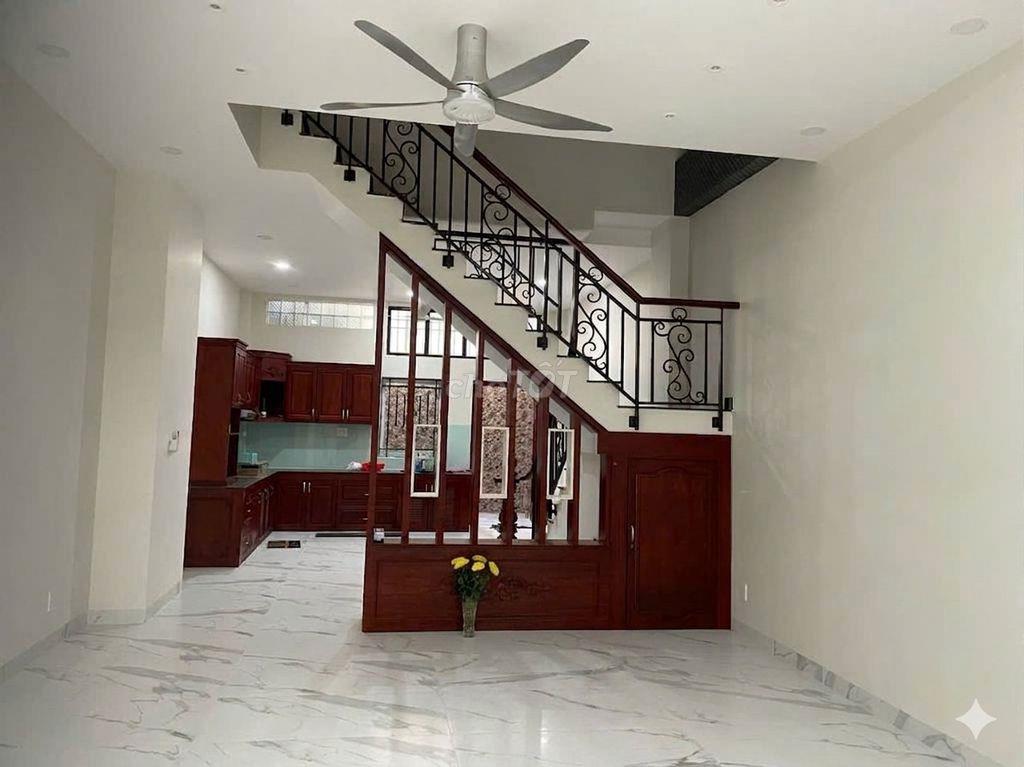 Cho thuê nhà nguyên căn mới đẹp làm Văn phòng–KDC Văn Lang–Mặt tiền 5m
