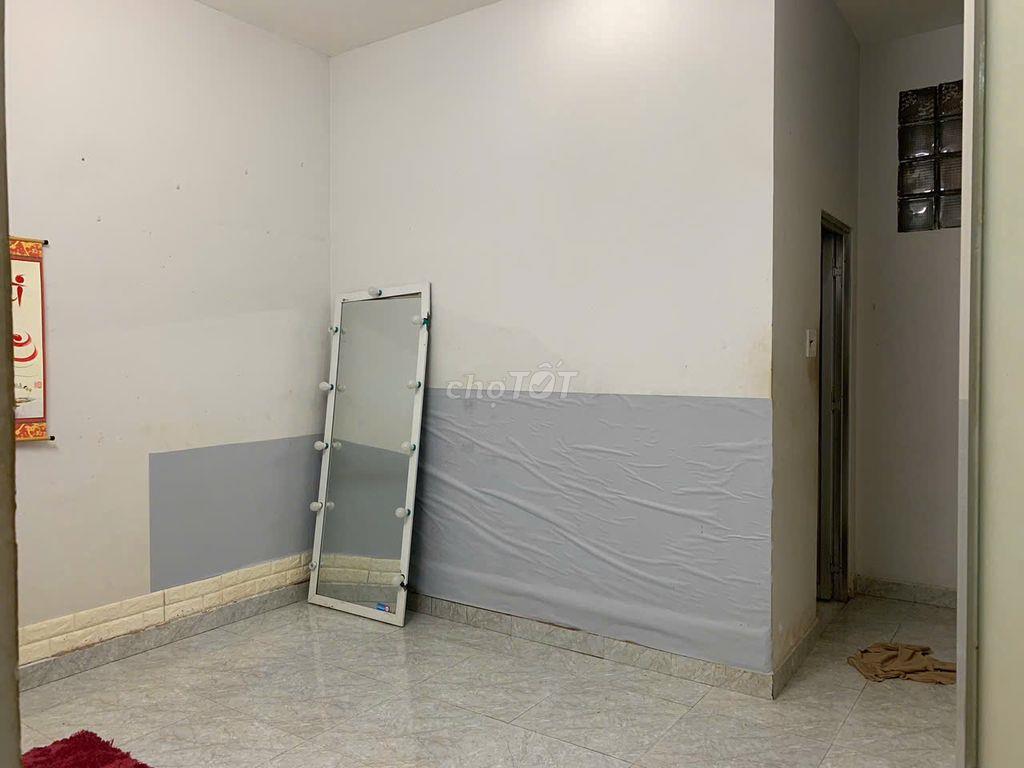 SIÊU HOT - MẶT TIỀN HẺM LỚN - GẦN PARC MALL, CHỢ, SIÊU THỊ - GIÁ 2,5TR