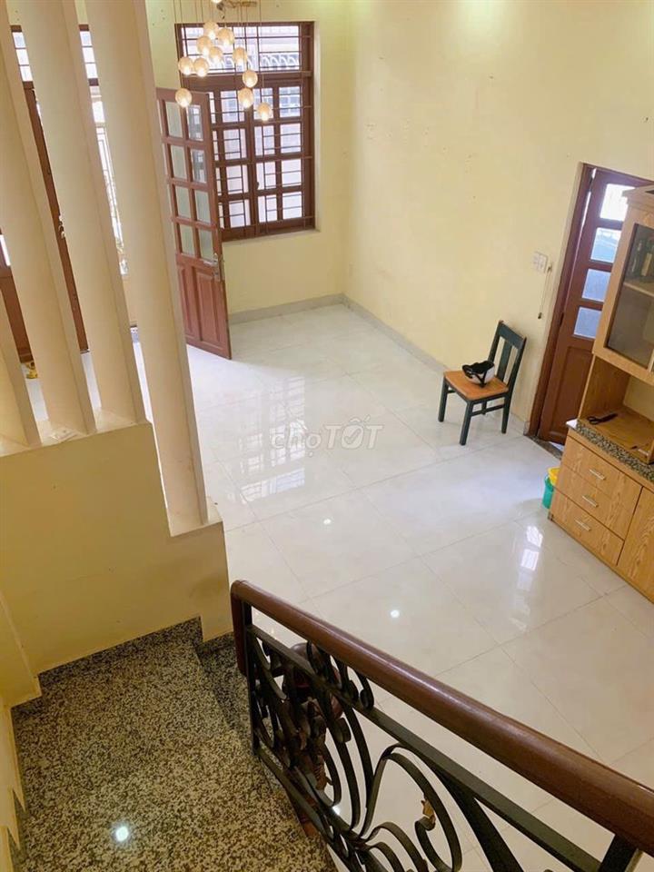 Nhà Cho Thuê Vị Trí Trung Tâm Phú Nhuận Tp.Hồ Chí Minh