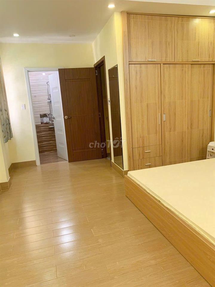 Nhà Cho Thuê Vị Trí Trung Tâm Phú Nhuận Tp.Hồ Chí Minh