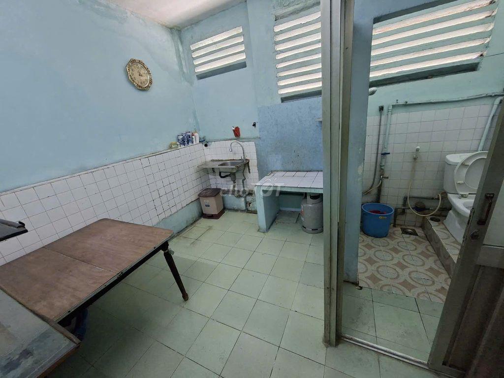 CHO THUÊ CĂN HỘ 2PN TRẦN PHÚ 2 CHIỀU QUẬN 5
