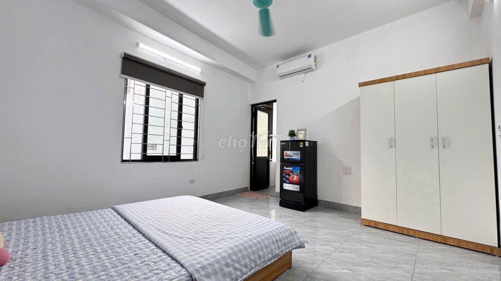 🏠 “ xem căn này 10 giây nhé!”