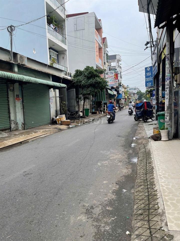 CHO THUÊ NHÀ 2 MT ĐƯỜNG SỐ 10 - CÁCH AEON 5 PHÚT DI CHUYỂN