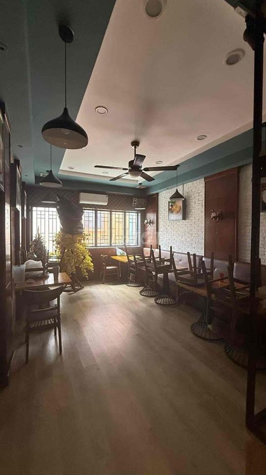 Mình cần share mặt bằng kinh doanh giá rẻ vị trí trung tâm Phú Nhuận