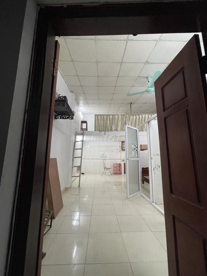 Cho thuê nhà riêng cấp 4 - 57m2 tại ngõ 68 Phố Nhổn