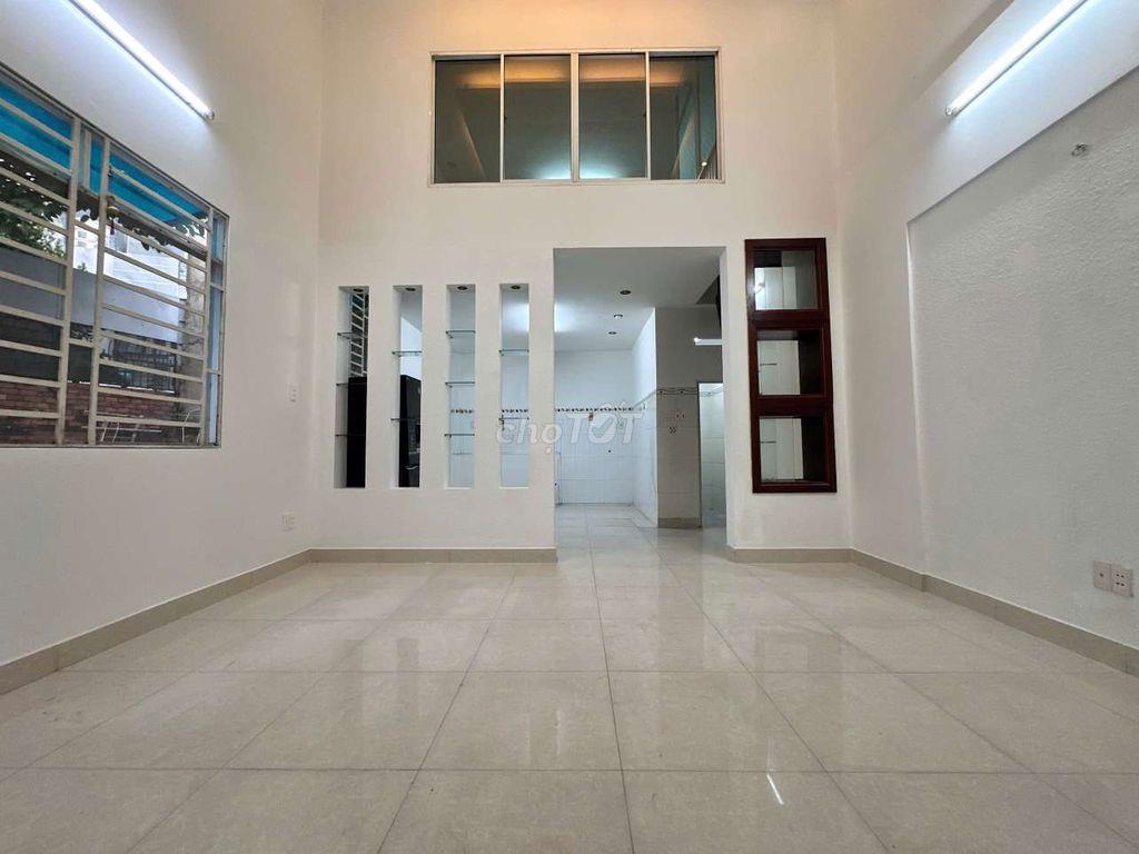 CHÍNH CHỦ CHO THUÊ NHÀ SÂN VƯỜN NGỎ OTO GIÁ 13TR5 CÒN BỚT