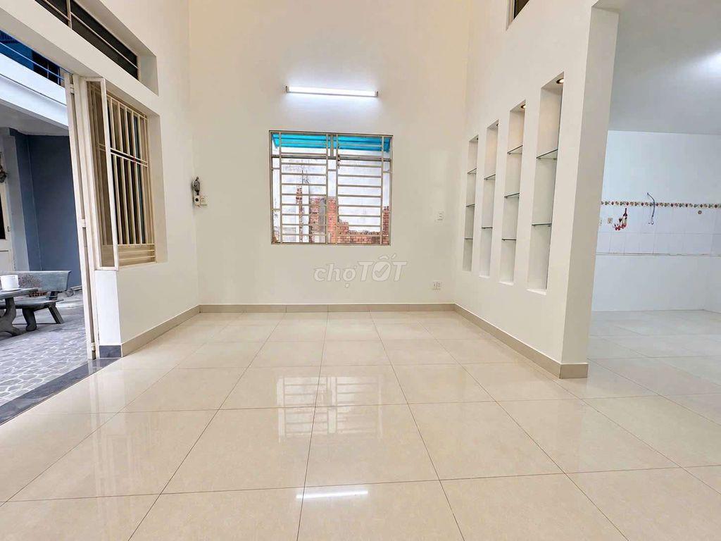 CHÍNH CHỦ CHO THUÊ NHÀ SÂN VƯỜN NGỎ OTO GIÁ 13TR5 CÒN BỚT