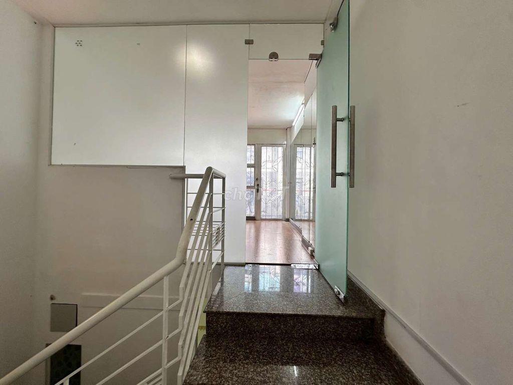 chính chủ cho thuê chỉ 24tr còn thương lượng nhà mới đẹp hxh