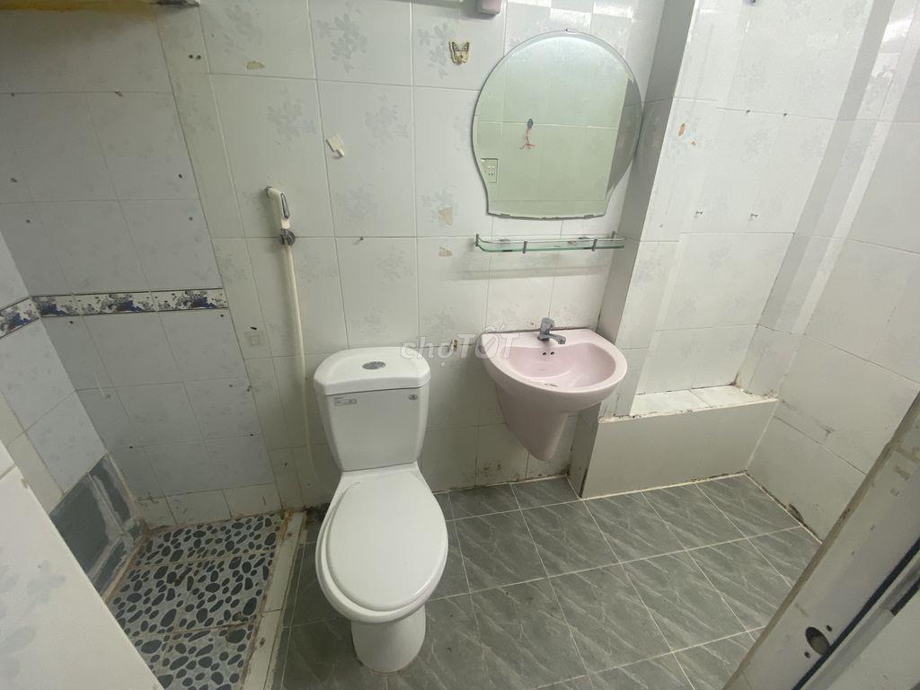Cho thuê phòng trọ quận 1