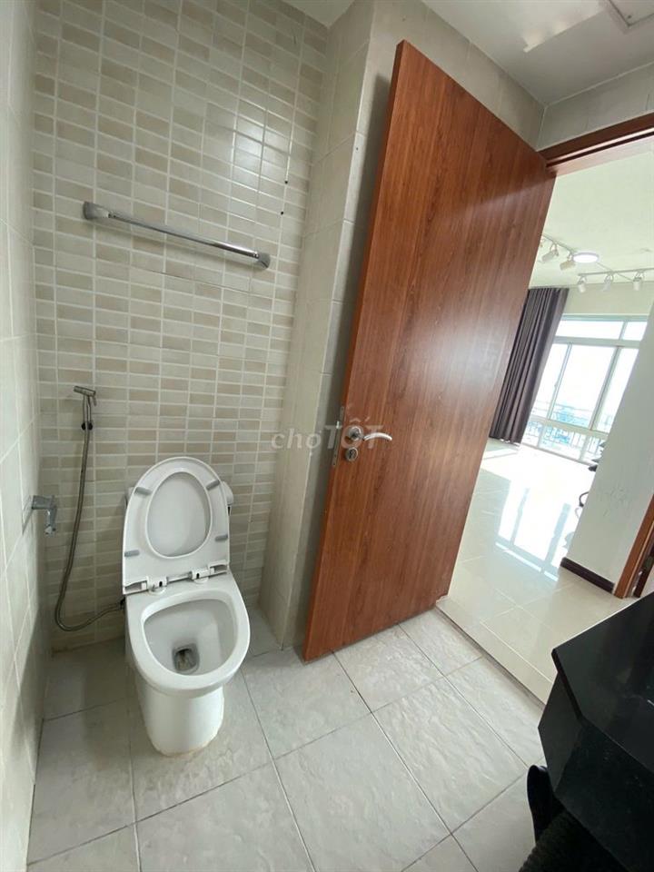 Bán căn hộ 2PN, 2WC tại Tản Đà Court, 86 Tản Đà, 7,5 tỷ, 78m2