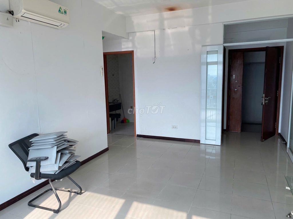 Bán căn hộ 2PN, 2WC tại Tản Đà Court, 86 Tản Đà, 7,5 tỷ, 78m2