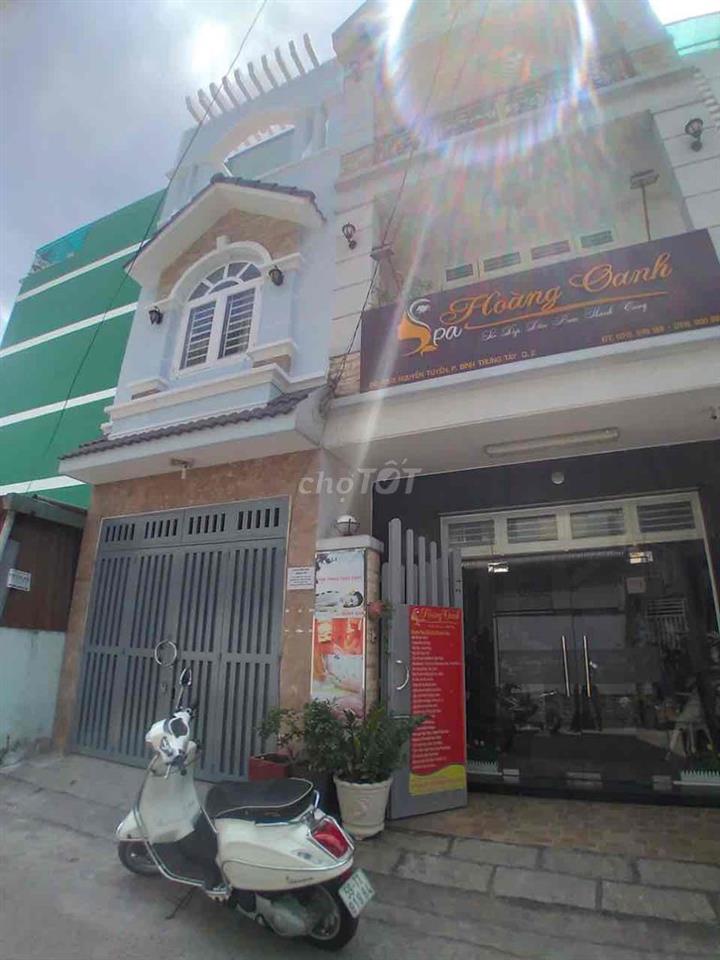 cần cho thuê nhà nguyên căn q2 cũ