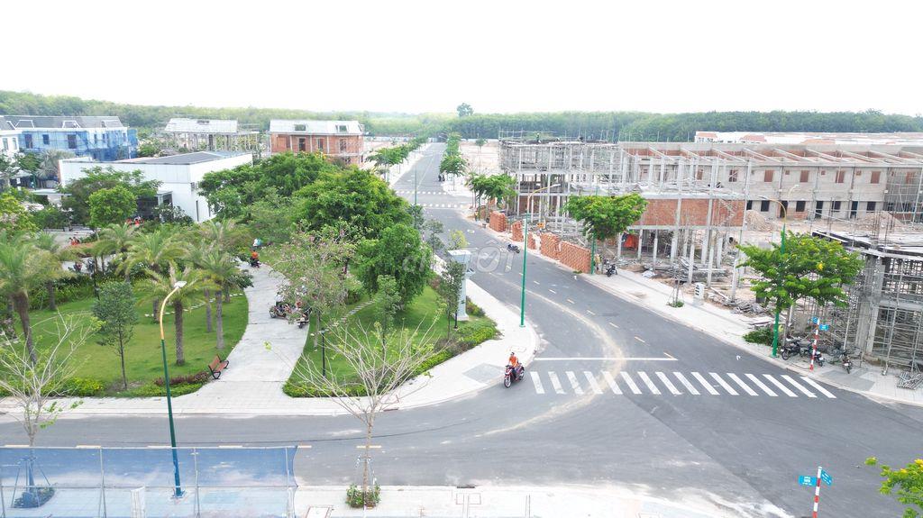 Chủ cần ra lk8 có thoát hiểm giá rẻ, SHR gần vành đai 4, vsip2