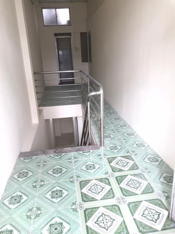 Cho thuê nhà nguyên căn Nguyễn Duy, P3 Bình Thạnh - 3PN, Mới Sơn Sửa