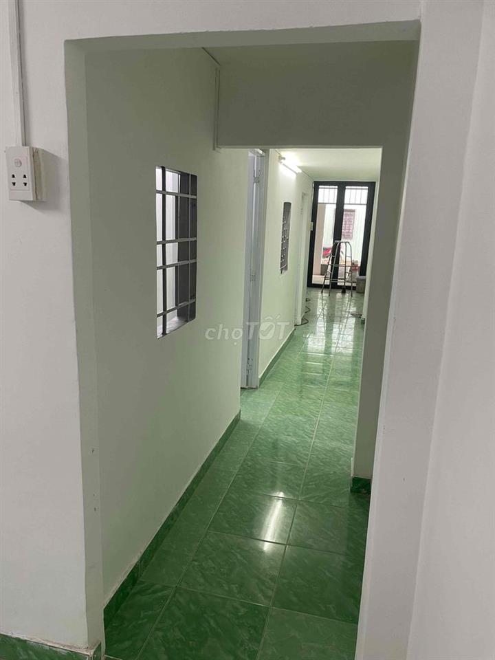 Nhà bán hóc môn sát bên q12 (3.3x20) Giá 1tỷ450 TL