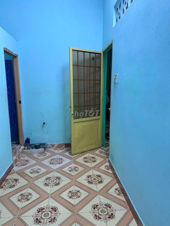 CÒN TRỐNG 1 PHÒNG CẦN CHO NỮ THUÊ GIÁ RẺ