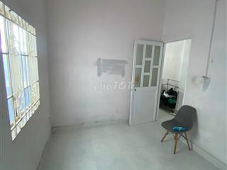 Cho thuê phòng trống 10m2, nhà nguyên căn (Không chung chủ)