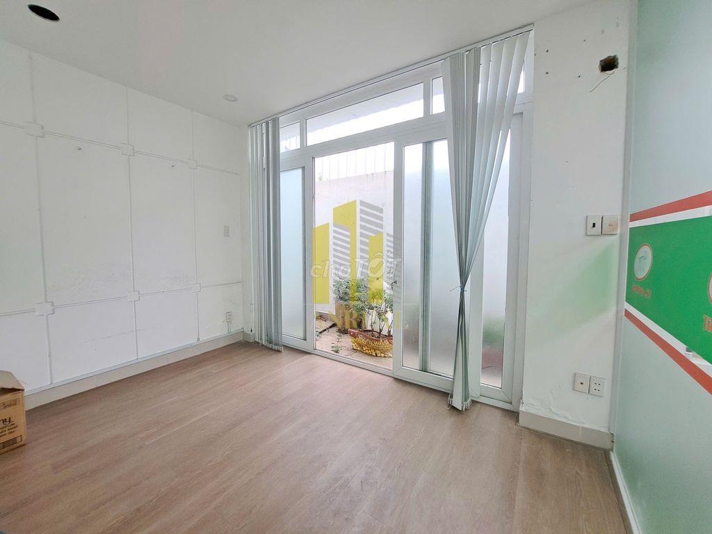 BIỆT THỰ 450M2 GẦN SONG HÀNH - MỞ TRƯỜNG HỌC - VĂN PHÒNG GIÁ 55 TRIỆU