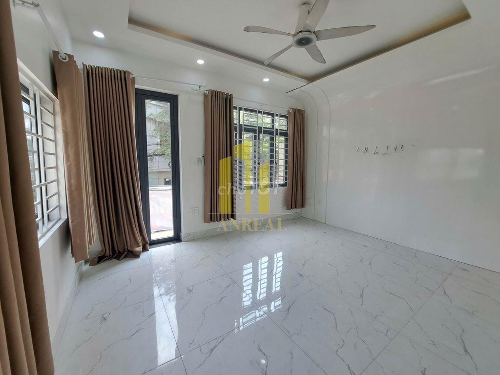  Villa Căn Góc 120m2 Tại Phường An Phú - 2 Lầu, Sân Xe Hơi, Nhà Mới