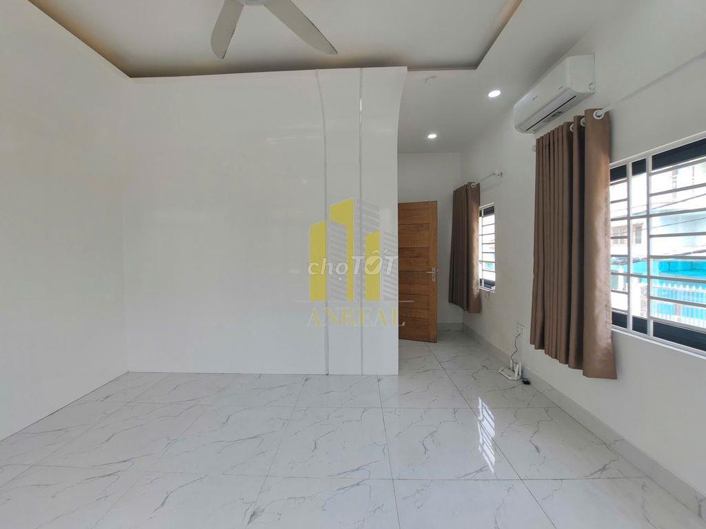  Villa Căn Góc 120m2 Tại Phường An Phú - 2 Lầu, Sân Xe Hơi, Nhà Mới