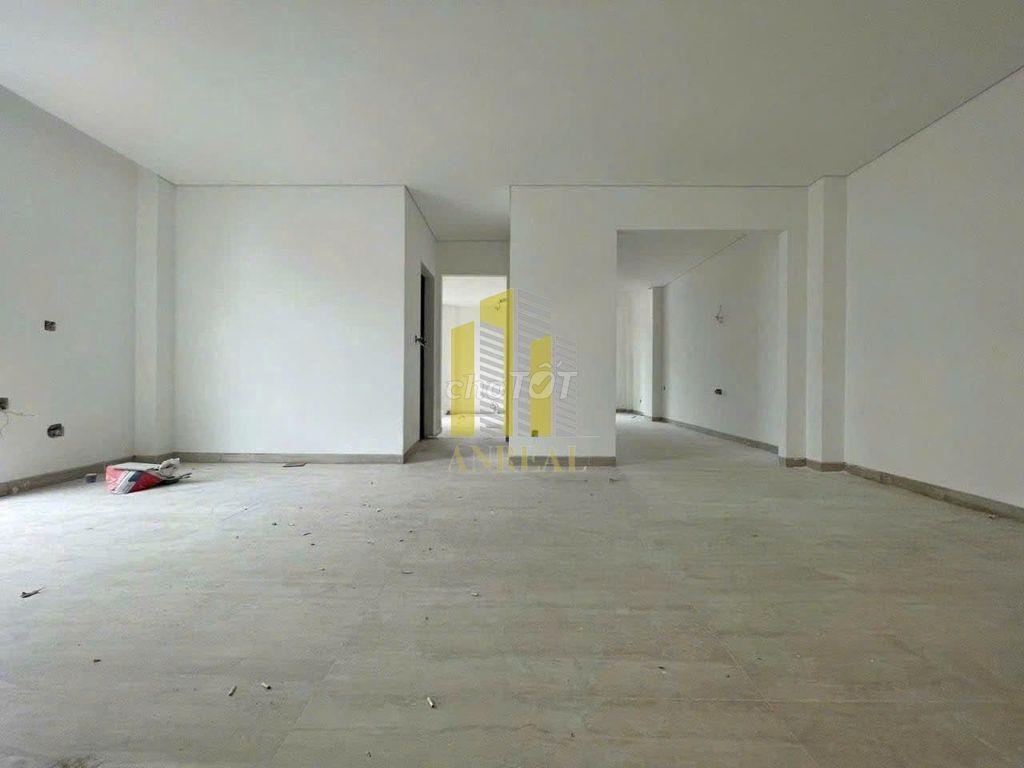 CHO THUÊ VILLA SÀN TRỐNG HIỆN ĐẠI - GIÁ 82 TRIỆU