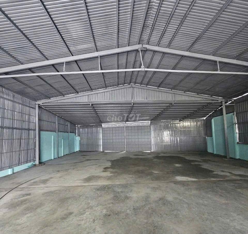 CHO THUÊ KHO 400M2 GẦN TRƯƠNG VĂN BANG GIÁ 50 TRIỆU