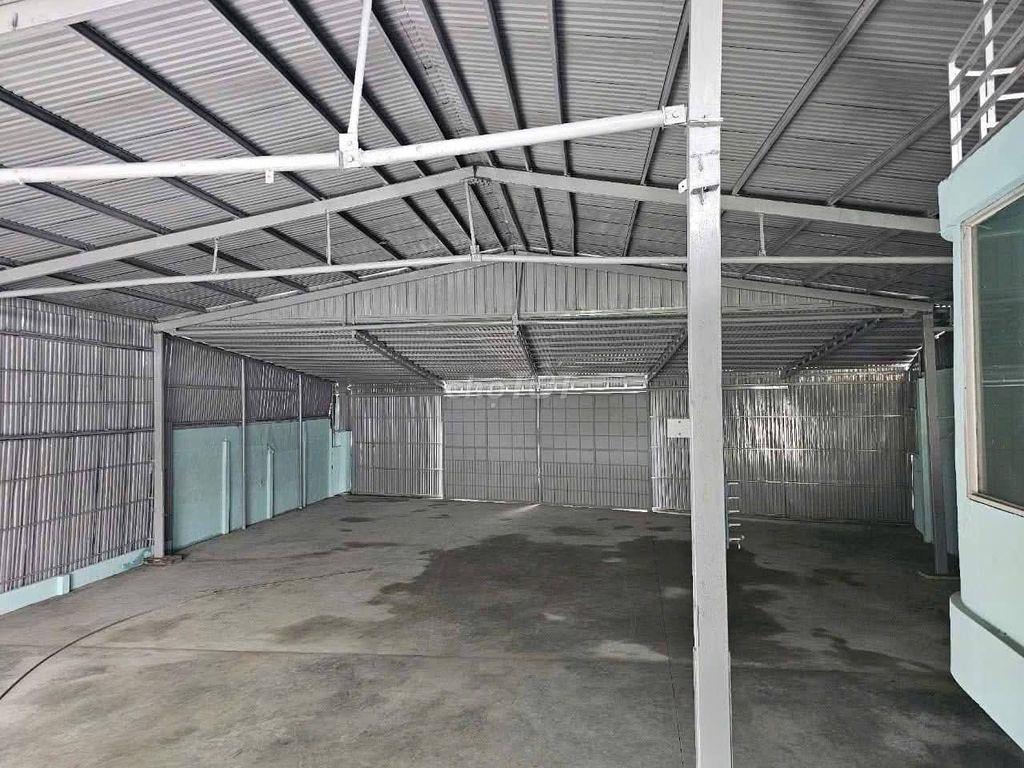 CHO THUÊ KHO 400M2 GẦN TRƯƠNG VĂN BANG GIÁ 50 TRIỆU