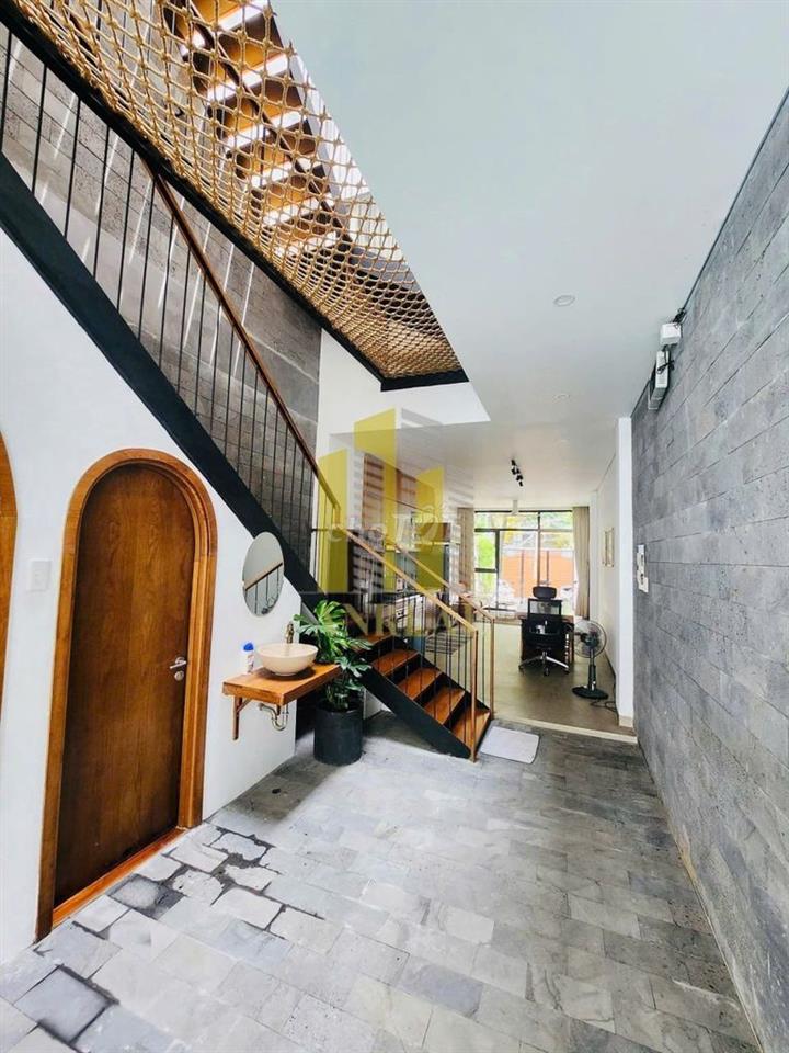 CHO THUÊ VILLA HỒ BƠI KHU THẢO ĐIỀN - GIÁ 70 TRIỆU