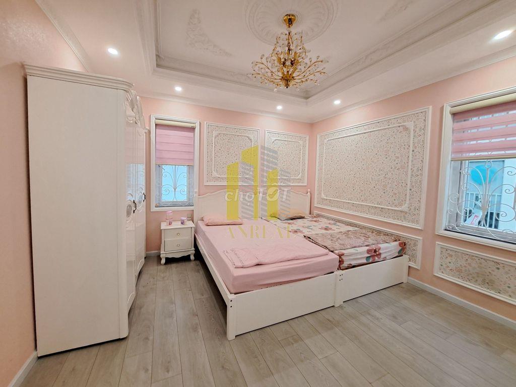 BIỆT THỰ CAO CẤP ĐẦY ĐỦ NỘI THẤT PHONG CÁCH CHÂU ÂU GIÁ 45 TRIỆU