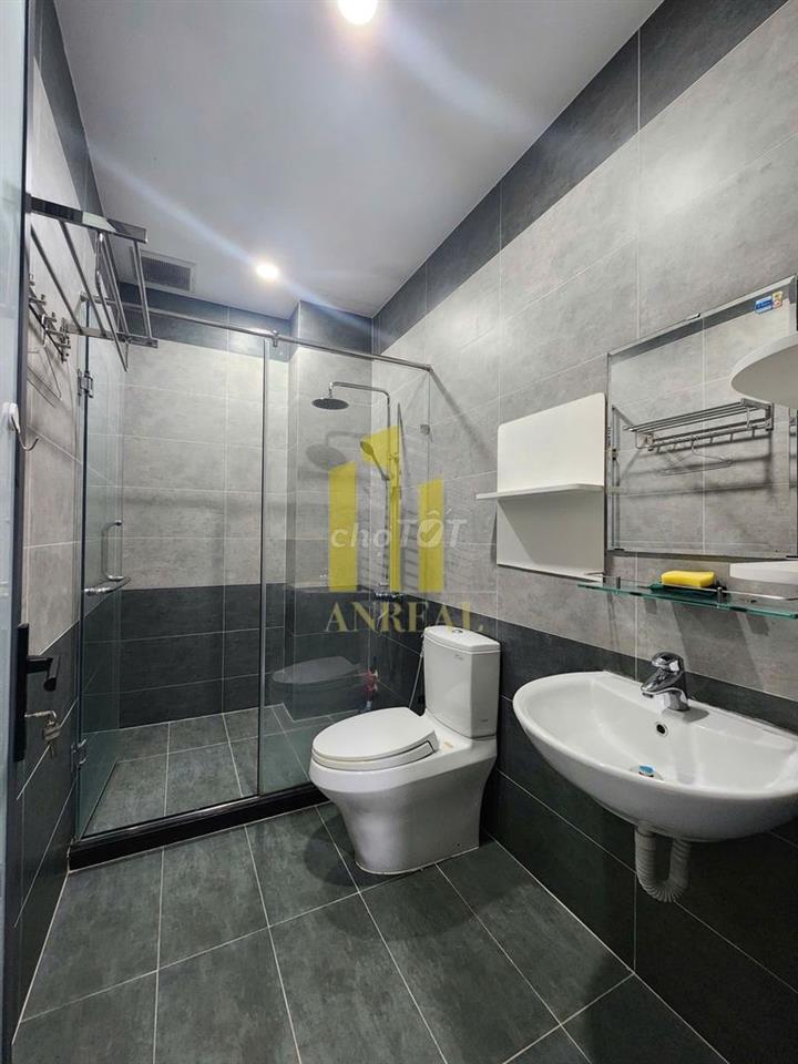 CHO THUÊ NHÀ 3 LẦU SÂN XE HƠI - ĐẦY ĐỦ NỘI THẤT GIÁ 30 TRIỆU