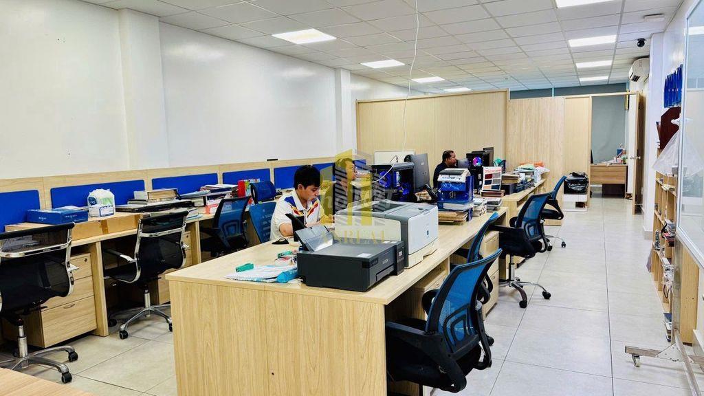 CHO THUÊ VĂN PHÒNG FULL NỘI THẤT 80M2 GIÁ 24 TRIỆU