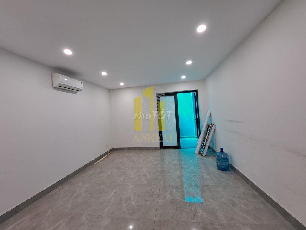 CHO THUÊ NHÀ MẶT TIỀN NGUYỄN HOÀNG HOÀNG 2 LẦU 4 PHÒNG GIÁ 28 TRIỆU . 