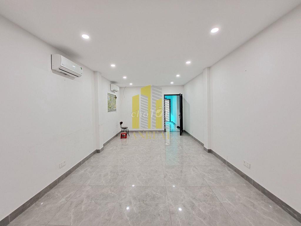 CHO THUÊ NHÀ MẶT TIỀN NGUYỄN HOÀNG HOÀNG 2 LẦU 4 PHÒNG GIÁ 28 TRIỆU . 