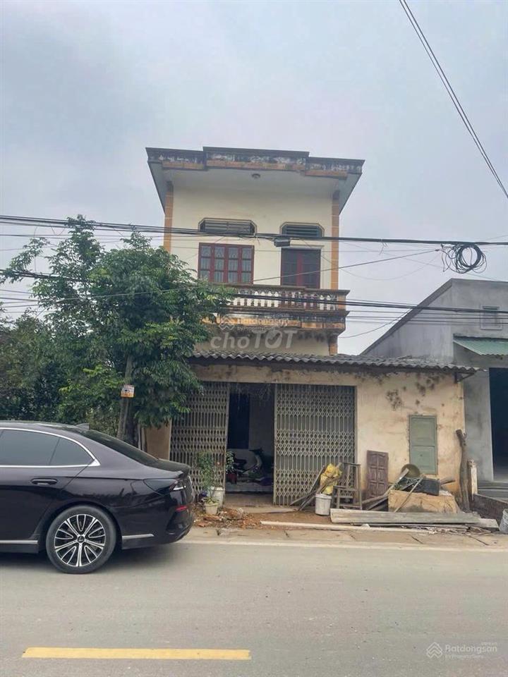 Bán nhà 2 tầng mặt đường Khoang Xanh Suối Tiên, Vân Hòa, Ba Vì