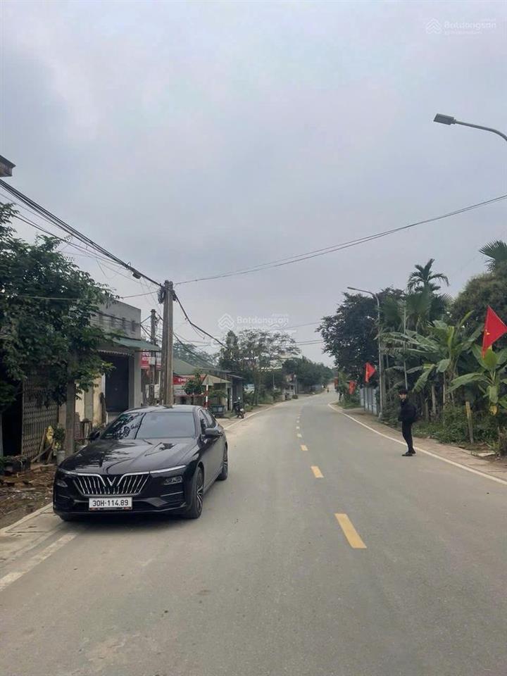 Bán nhà 2 tầng mặt đường Khoang Xanh Suối Tiên, Vân Hòa, Ba Vì