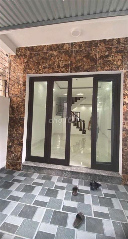 Bán nhà Vĩnh Ninh Vĩnh Quỳnh Thanh Trì Hà Nội 68m x 4 tầng có sân để x