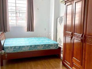 Chung cư Miếu Nổi- Vũ Huy Tấn cho thuê căn 2p ngủ giá 10tr/tháng