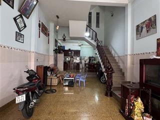 Cho thuê nhà nguyên căn, 1 trệt, 2 lầu và 1 sân thượng