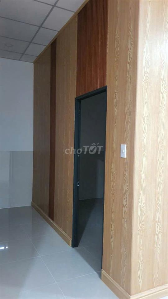 Chi thuê nhà C4, khu Bắc Rạch Chiếc, 3PN giá 14tr/tháng