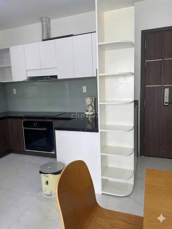 Lữ Gia Plaza- Căn Góc 3PN, 98m2, nội thất đầy đủ, giá 15 triệu/th