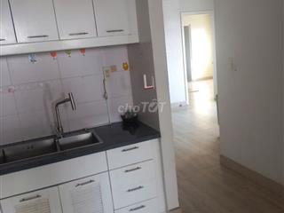 Căn 3p ngủ-97m2- nội thất,giá 15tr/th -C/c Hoa sen- 262 Lạc Long Quân