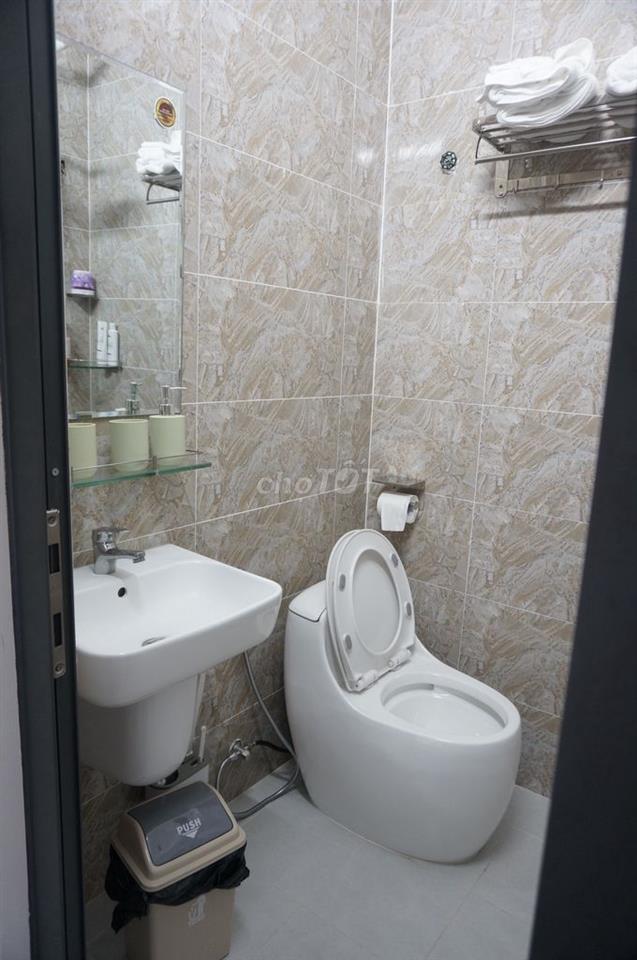 🏠 CHO THUÊ STUDIO FULL NỘI THẤT – BAN CÔNG SIÊU RỘNG | QUẬN 3