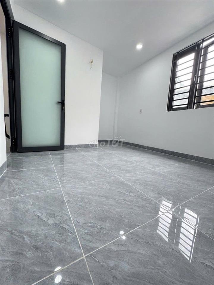 Bank cho vay 1 tỷ 7 , DTSD 50M² 💥 Nhà đẹp , Ở Ngay - Giáp Q6💥