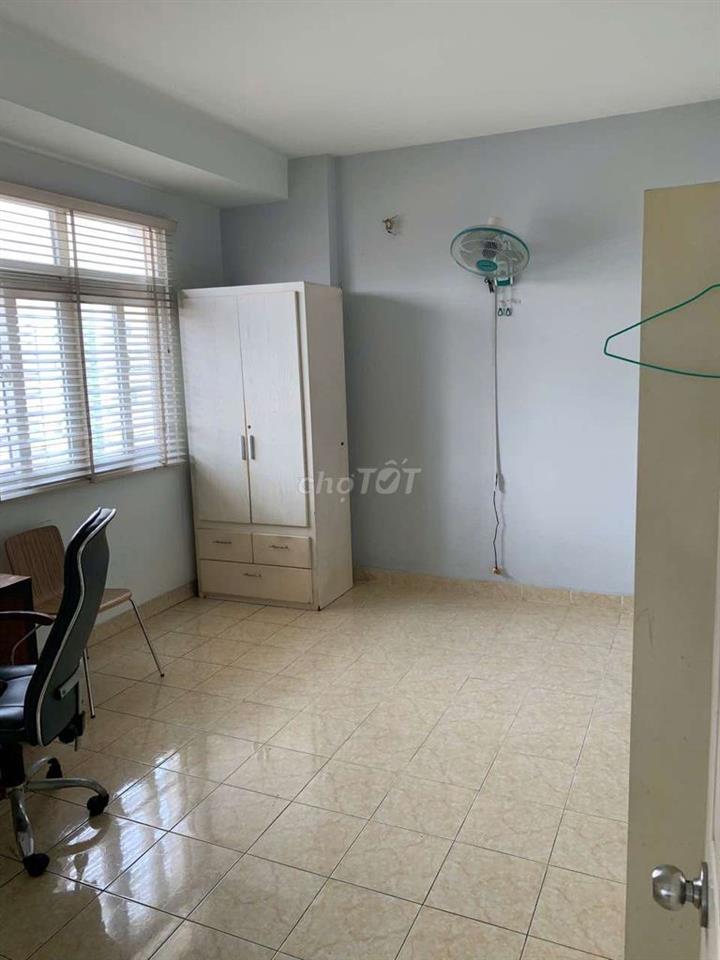 CHO THUÊ CĂN HỘ TRUNG TÂM QUẬN 5 – 2PN, 70M², GIÁ TỐT!