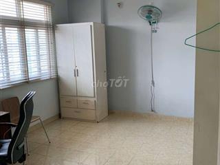 CHO THUÊ CĂN HỘ TRUNG TÂM QUẬN 5 – 2PN, 70M², GIÁ TỐT!