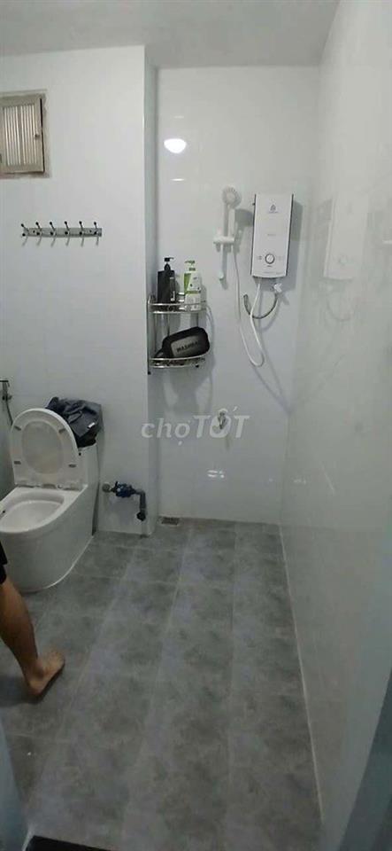 CHO THUÊ CĂN HỘ TRUNG TÂM QUẬN 5 – 2PN, 70M², GIÁ TỐT!
